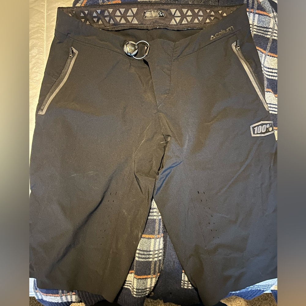 100% bicycling shorts